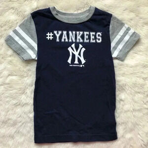 New York Yankees  Blue T-Shirt Size Extra Small
